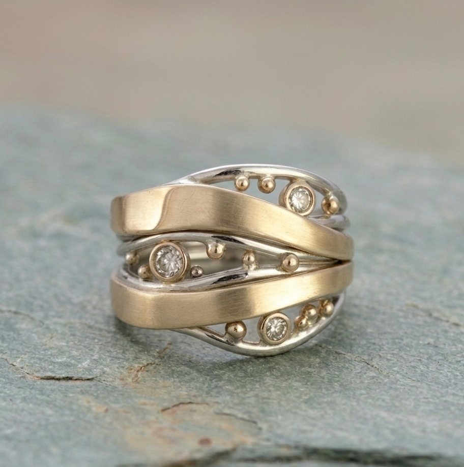 Elegant Vintage-Inspired Gold Zirconia Ring