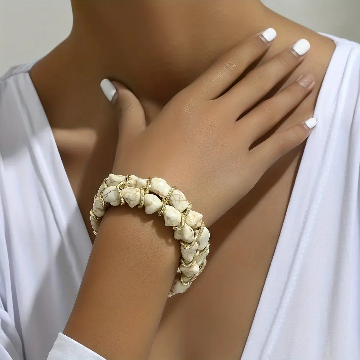 Elegant Turquoise Gold Bracelet