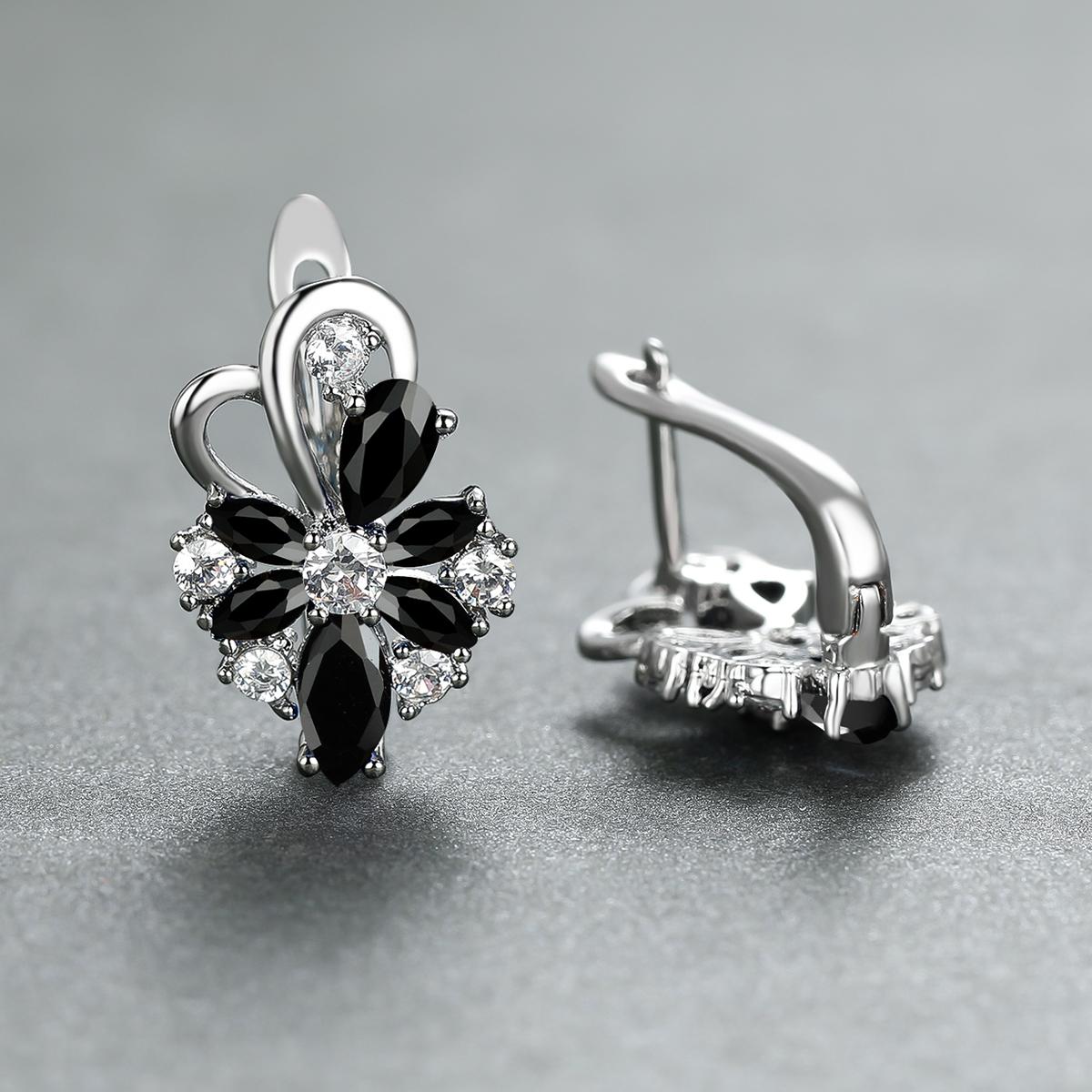 Elegant Waterdrop Zircon Flower Earrings