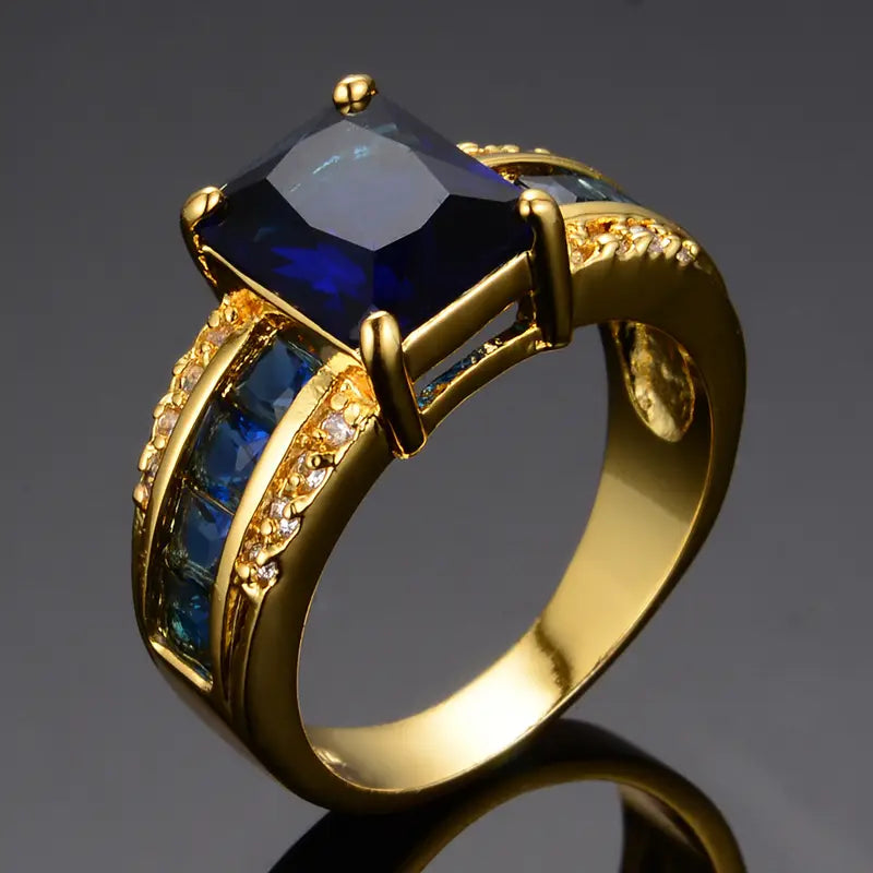 Distinguished Deep Blue Gold Ring