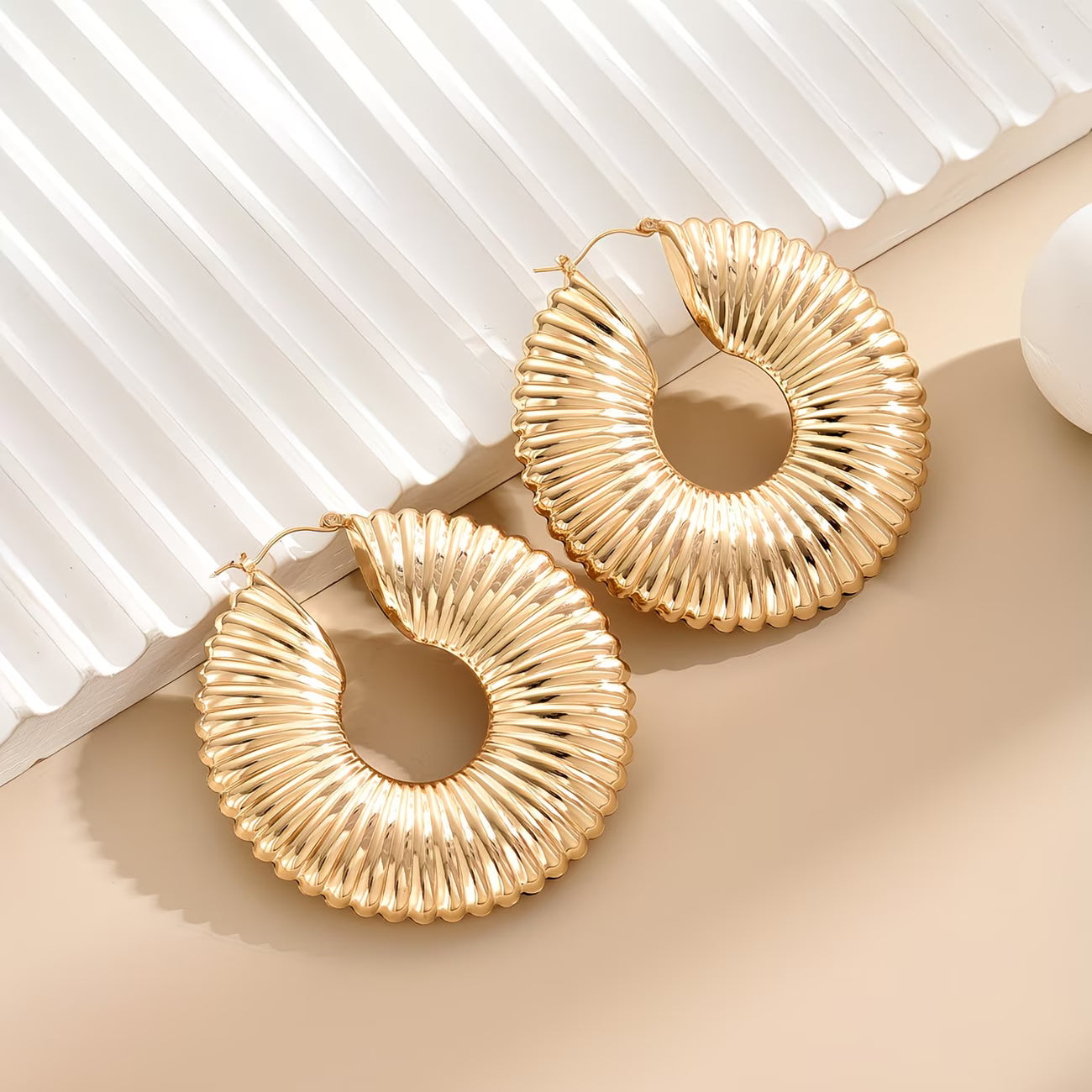 Boldly Lightweight Sunburst Earrings