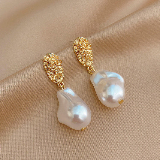 Champagne Dreams Pearl Earrings