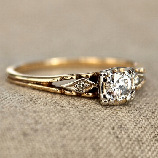 Elegant Vintage-Inspired Gold Zirconia Ring