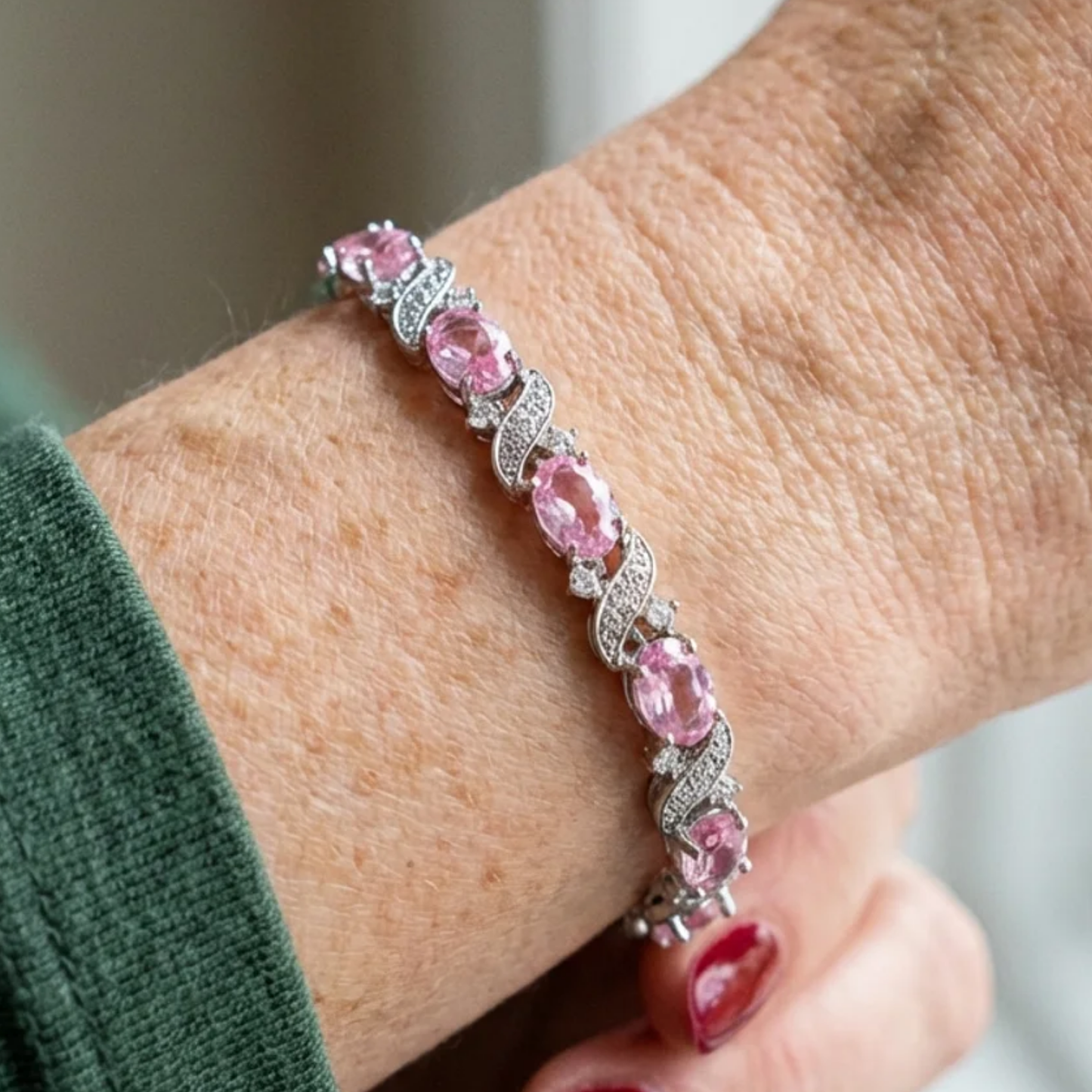 Elegant Rosé Sapphire Bracelet