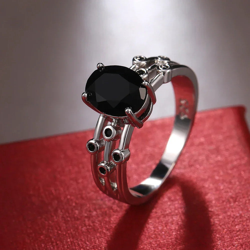 Elegant Noir Zirconia Beauty Ring