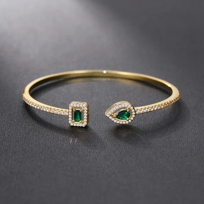Elegant Gold Sculptural Bracelet