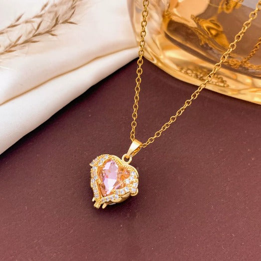 Elegant Rosé Sapphire Heart Gold Necklace