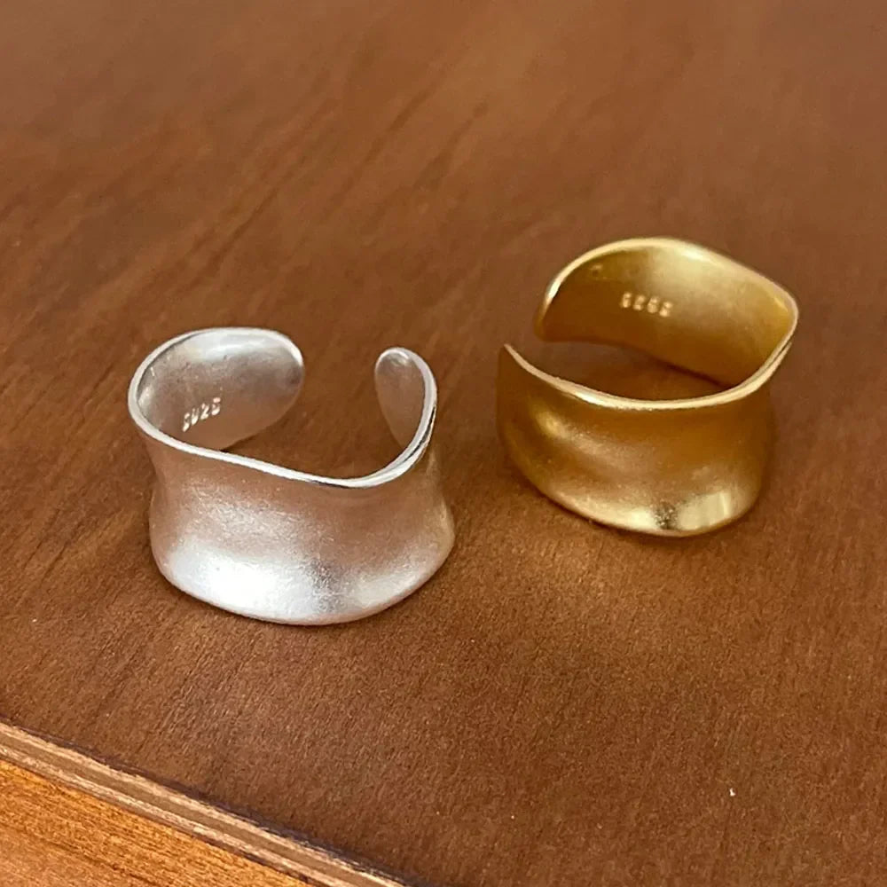 Vintage Adjustable Ring in Gold and Silver