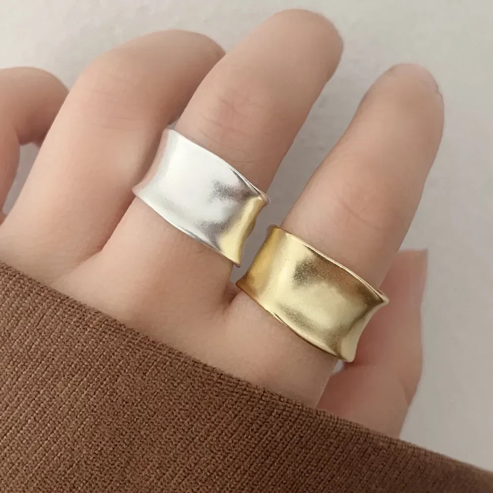 Vintage Adjustable Ring in Gold and Silver