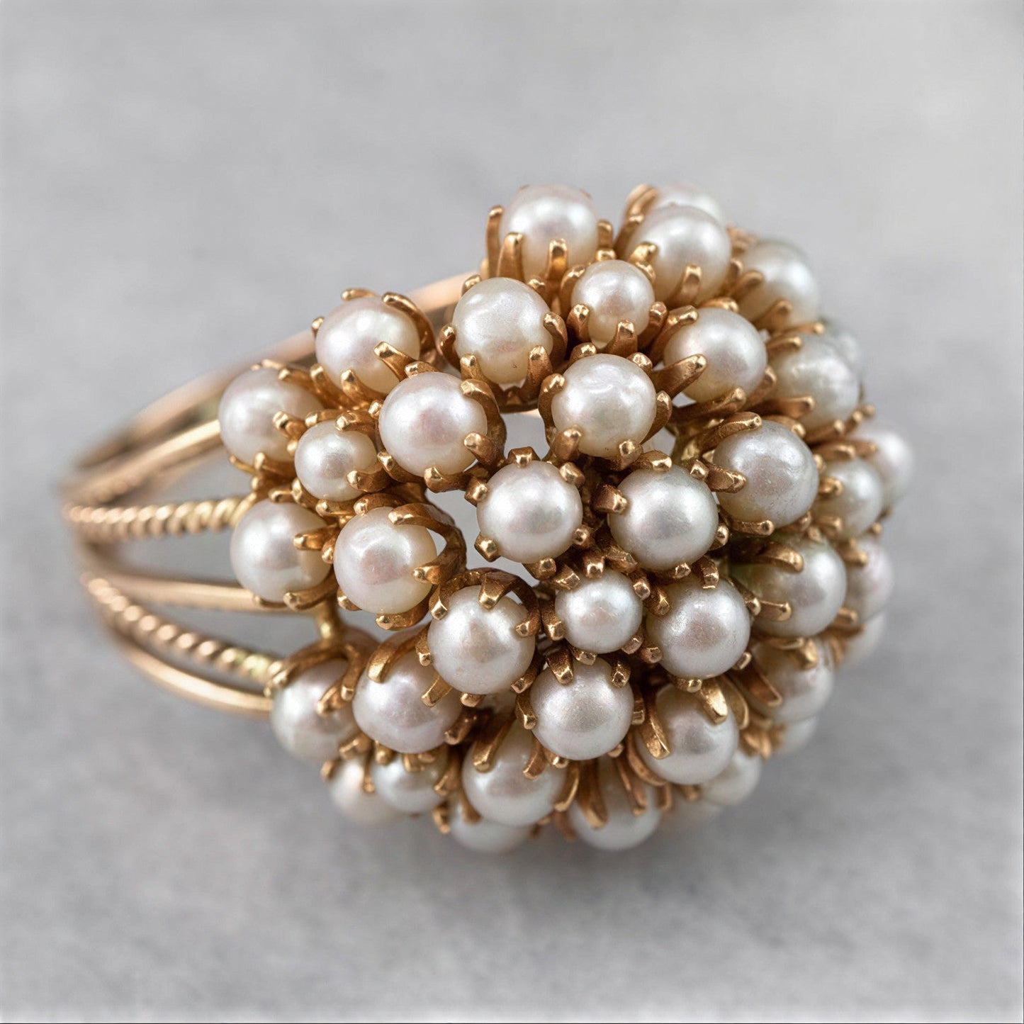 Classic Inlaid Pearl Gold Ring