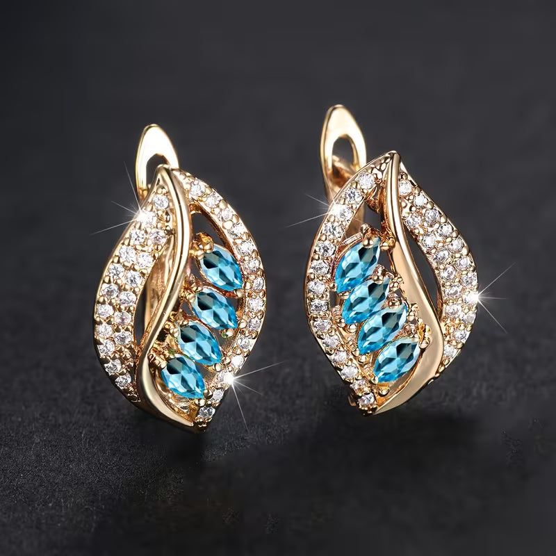 Sophisticated Gold Nature-Inspired Earrings