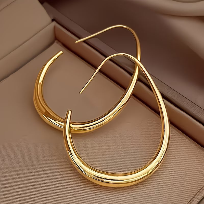 Oval Minimalist Hoop Earrings
