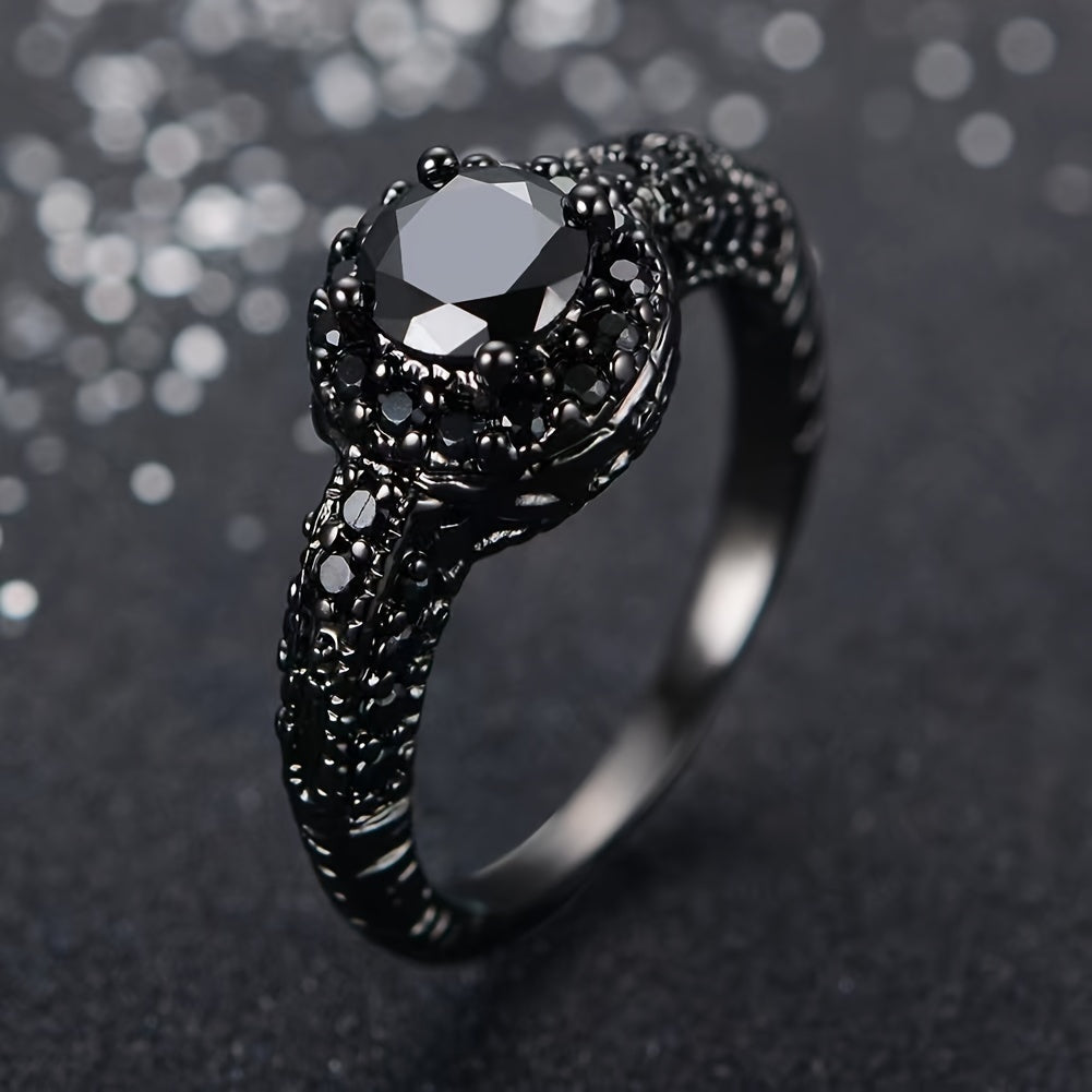 Elegant Vintage Black Zirconia Ring