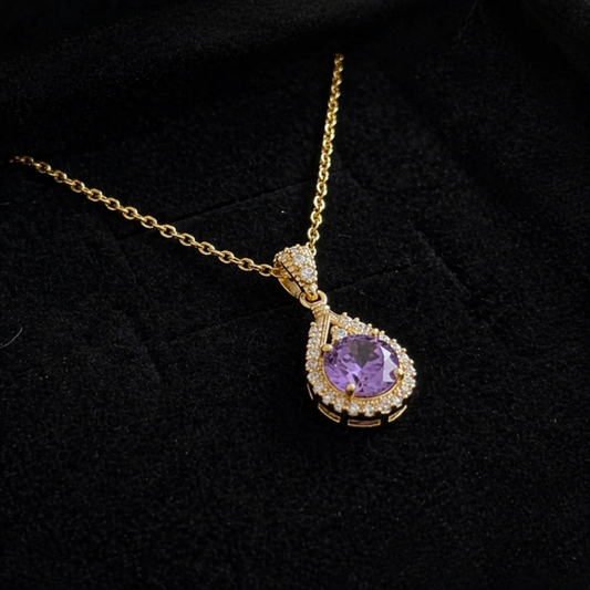 Elegant Gold Halo Pendant Necklace