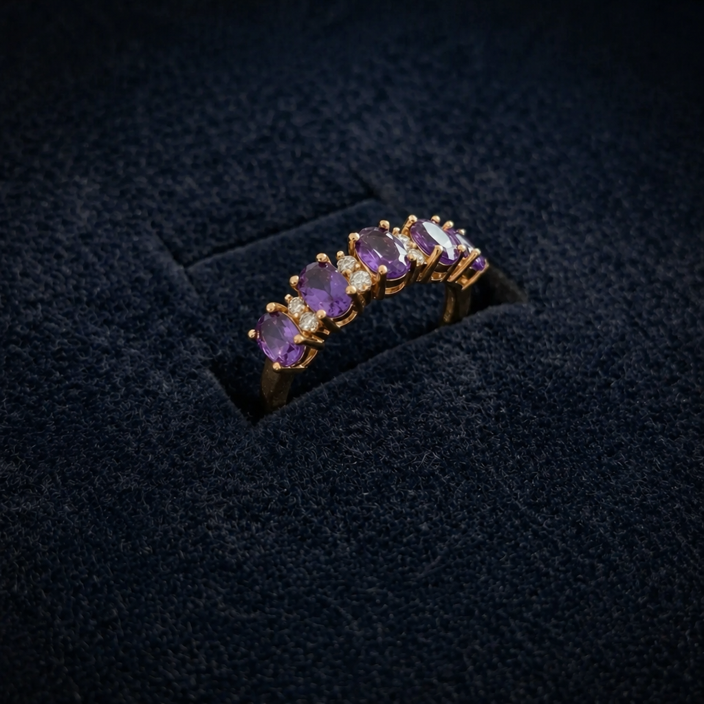 Heritage Rose Gold Crest Ring