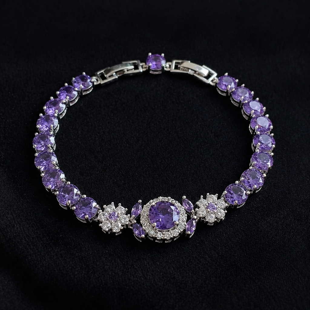 Elegant Crown White Gold Bracelet