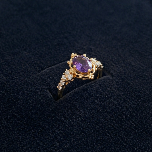Elegant Gold Tiara Ring